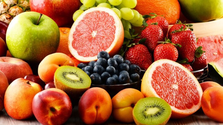 Spożywaj owoce rano